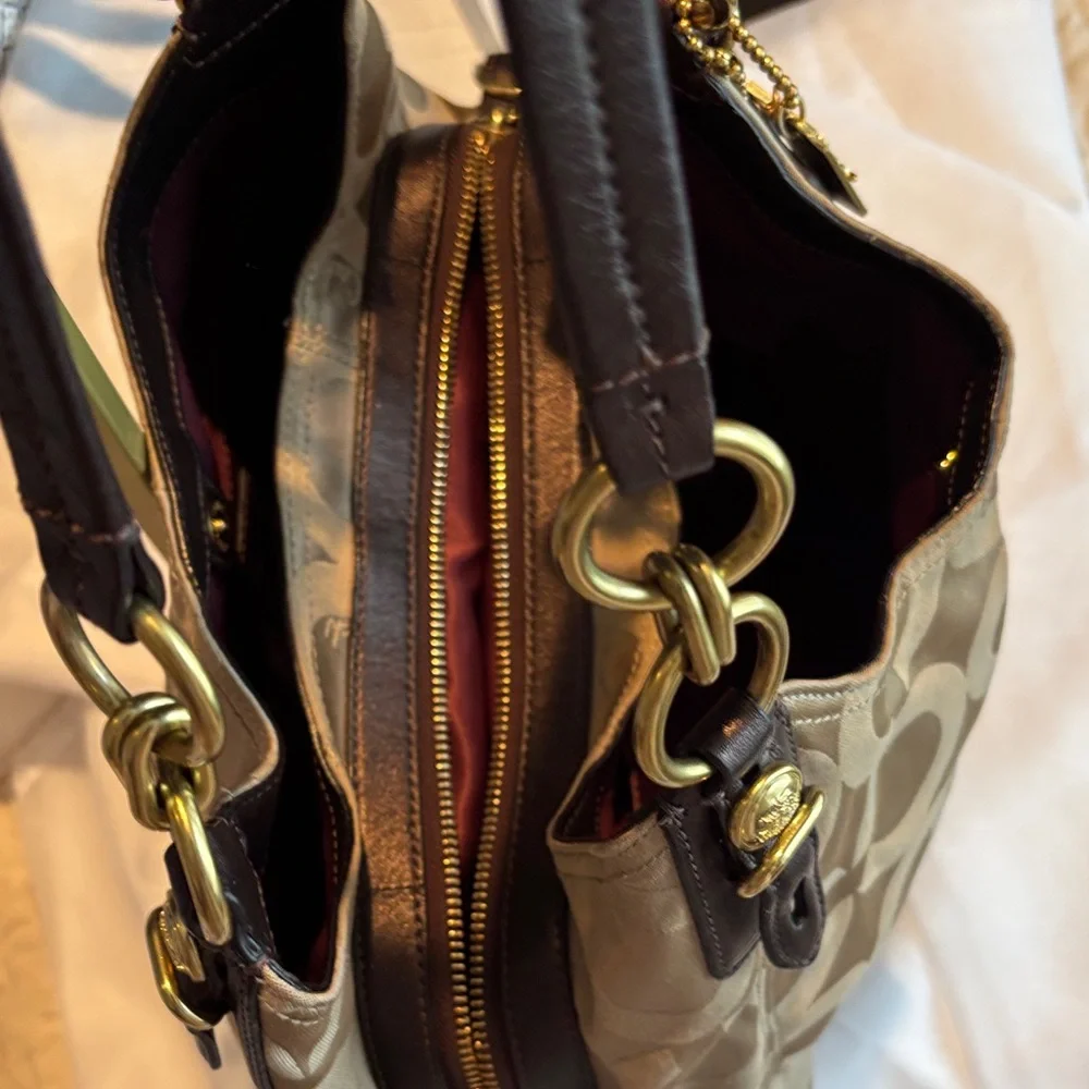 Coach Khaki Signature Jacquard Shoulder Bag with Dark Brown Trim - Picture 16 of 17